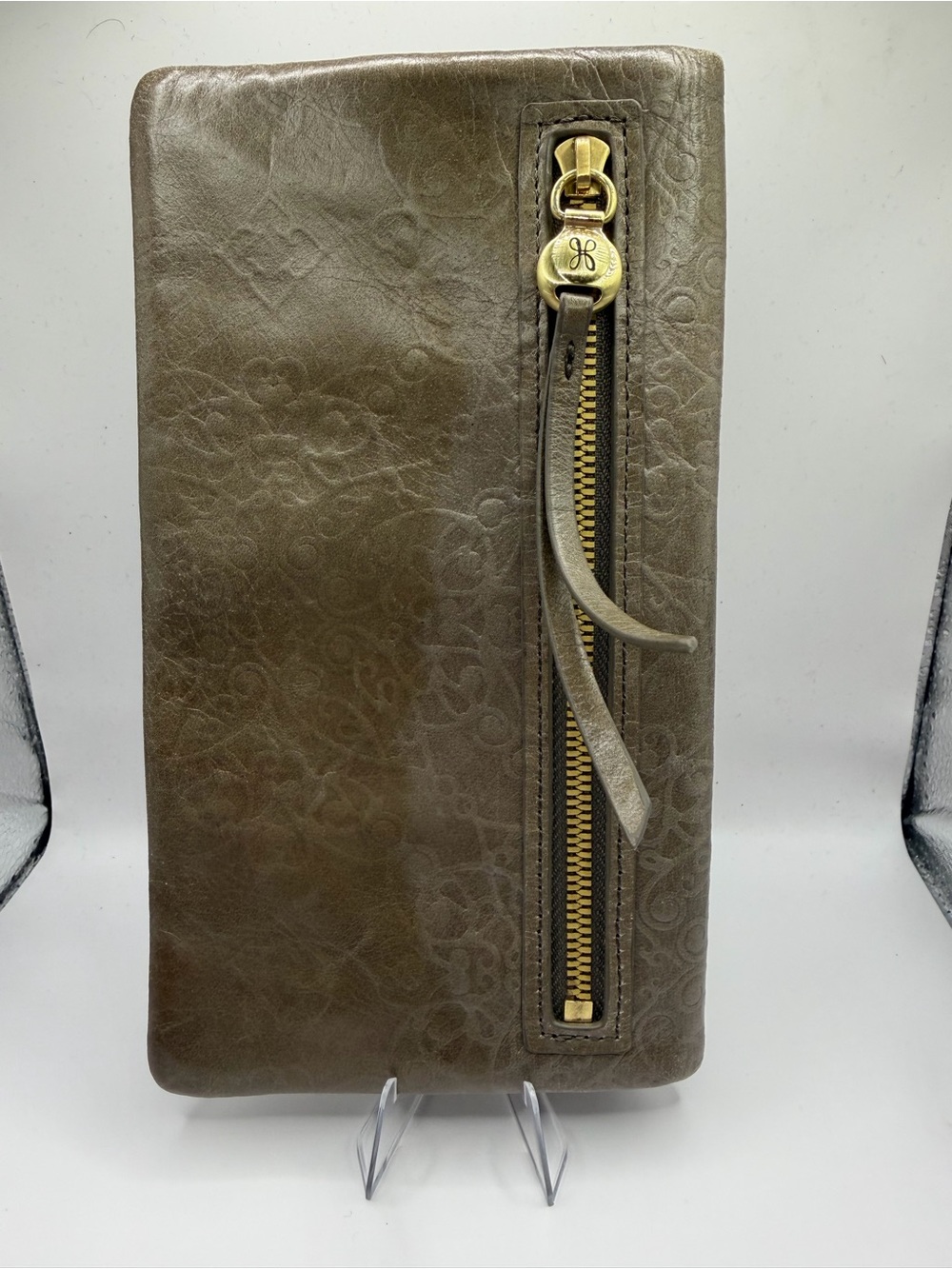 Embossed Leather Zip Wallet - Olive Brown